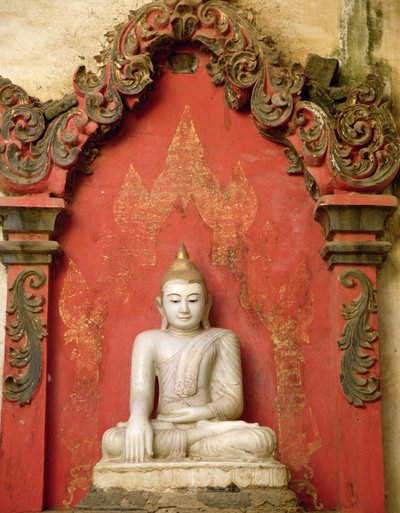 Zittende Boeddha in meditatie door Burmese School