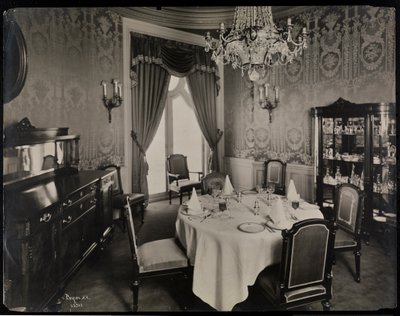 Privé-eetkamer in het Hotel Knickerbocker, 1906 door Byron Company