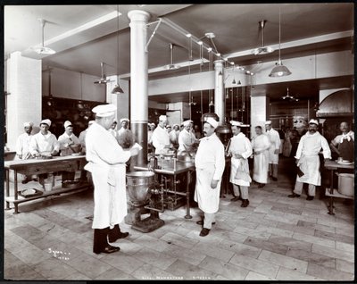 De keuken van het Hotel Manhattan, 1902 door Byron Company