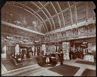 De lobby van het Hotel Walton, Philadelphia, c.1905 door Byron Company