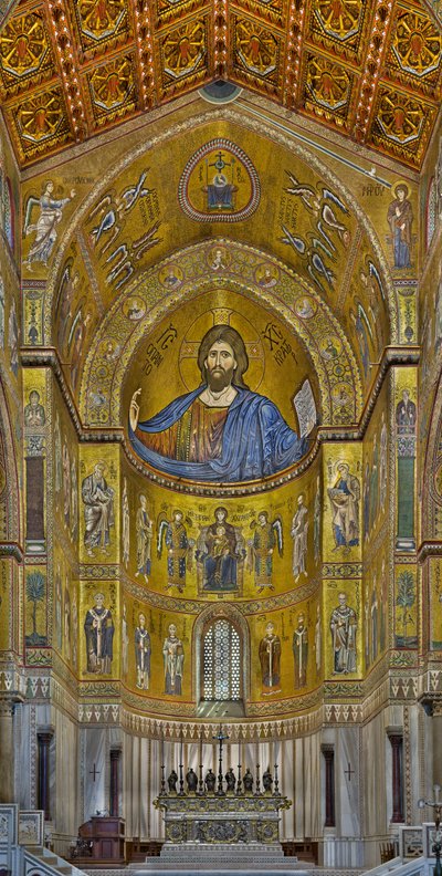 Uitzicht op de apsis met de Byzantijnse mozaïeken uitgevoerd tussen de twaalfde en midden dertiende eeuw door deels lokale en deels Venetiaanse arbeiders, inclusief de beroemde Christus Pantocrator door Byzantine