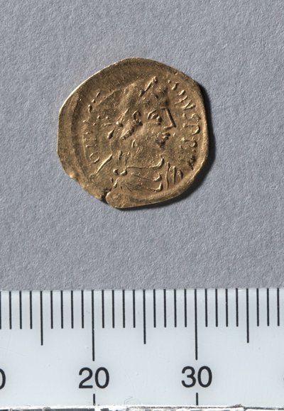 Halve Tremissis van Justinianus I, Constantinopel, 527-565 (goud) door Byzantine School