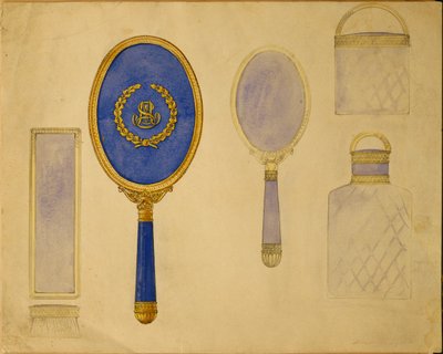Een selectie van ontwerpen van het Huis van Carl Faberge inclusief een ovale handspiegel, een kleinere spiegel en twee gemonteerde flessen door Carl Fabergé