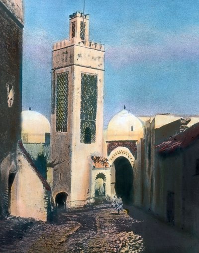 Noord-Marokko, Tetouan, Minaret van de Sidi Saidi moskee, circa 1910 door Carl Simon