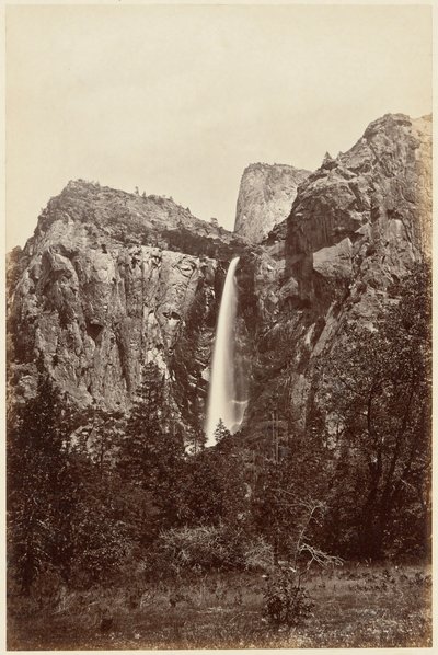 Bridal Veil Fall uit California Fotoalbum door Carleton E. Watkins