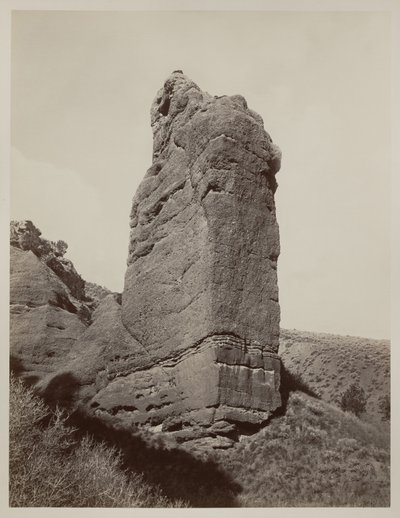 Sentinel Rock, Echo Canyon, Utah door Carleton E. Watkins