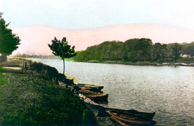 De Rivier de Tyne bij Hexham, Northumberland, 1926 door Cavenders Ltd