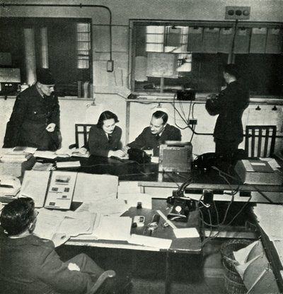 Operatiekamer, ca. 1943 door Cecil Beaton