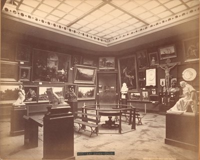 Uitzicht op de Kunst Annexe in de Spaanse Sectie van de Centennial Exposition door Centennial Photographic Co.