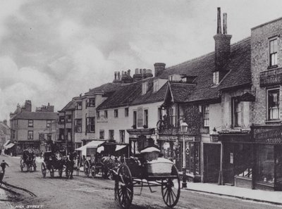 Sevenoaks: Hoofdstraat door Charles Essenhigh Corke