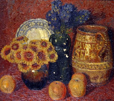 Stilleven: Bloemen, Aardewerk en Appels door Charles Ginner