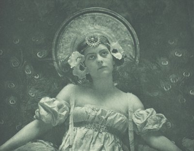 Odalisque, ca. 1897 door Charles I. Berg