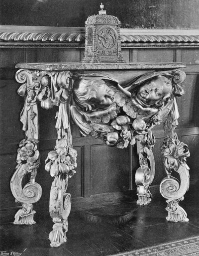 Een Grinling Gibbons Console door Charles Latham