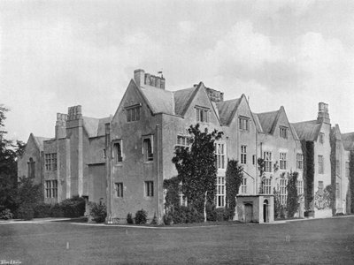 Dorton House, Zuidoost door Charles Latham