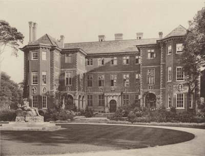 Ham House, Petersham, de Ingangszijde door Charles Latham