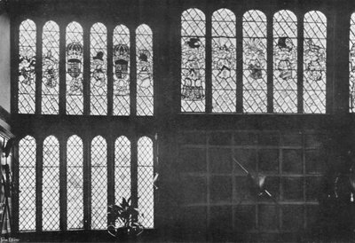 Glas-in-lood--Het Halraam door Charles Latham