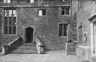 De Binnenplaatsingang door Charles Latham