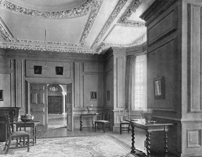 De Salon door Charles Latham