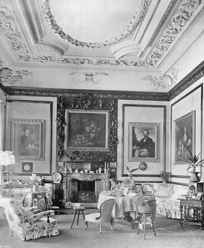 De Salon door Charles Latham