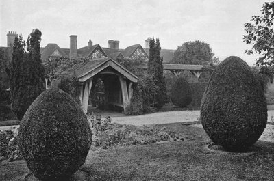 De ingang door Charles Latham