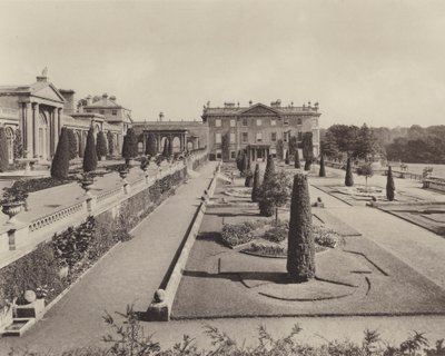 De Formele Tuin bij Bowood, Wilts door Charles Latham