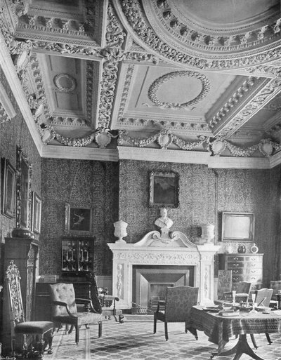 De Salon door Charles Latham
