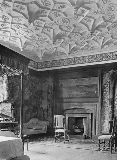 De Tapijtkamer door Charles Latham