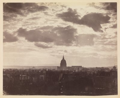 [Wolkenbelaadde lucht boven Parijs] door Charles Marville