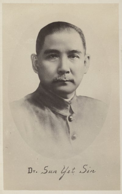 Dr. Sun Yat Sen door Chinese Photographer