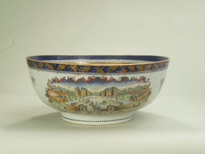 Famille rose punchkom met ovaal bladmotief dat het Foundling Hospital in de jaren 1750 afbeeldt, Qianlong Periode (1736-95) ca. 1790 (keramiek) door Chinese School