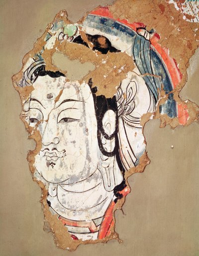Hoofd van Boeddha met een halo, uit Kao-chang, Xinjiang, Chinees Turkestan, 8e-9e eeuw door Chinese School