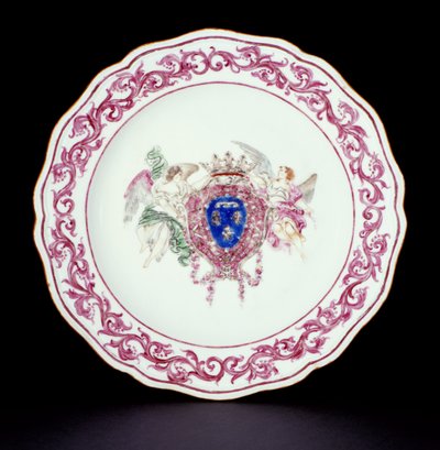 Rose Famille dinerbord met de wapens van Frankrijk, Qianlong periode (1736-95) ca.1765 door Chinese School
