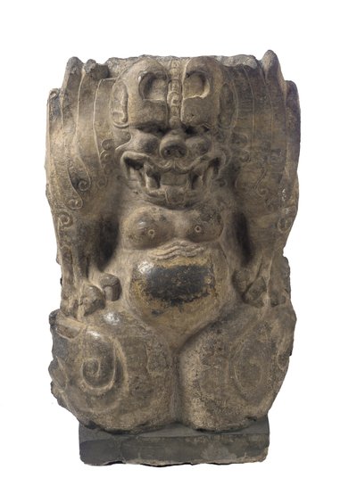 Hurkende bewaker-demon, Hebei provincie, Periode van de Verdeling, 550-577 door Chinese School