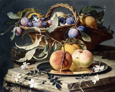 Perziken en pruimen in een rieten mand, perziken op een zilveren schaal en narcissen op stenen sokkels door Christian Berentz