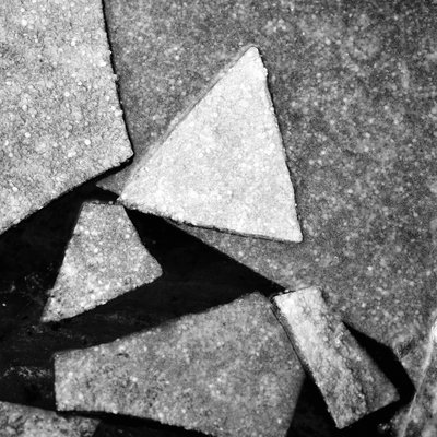 Stukken met abstracte textuur door Christina Sillen