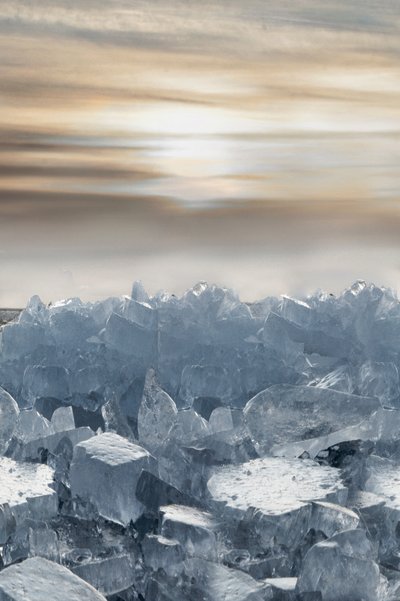 Golden Sky Ice door Christina Sillen