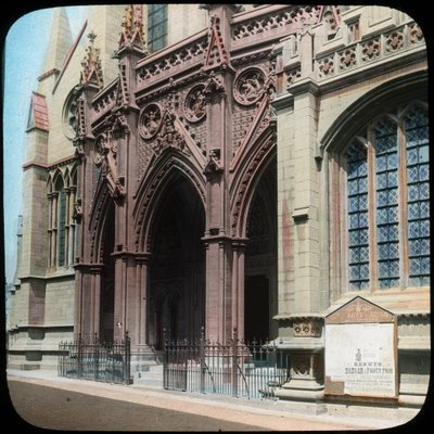 Portiek van de Truro-kathedraal, Cornwall, begin 20e eeuw door Church Army Lantern Department
