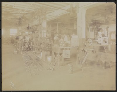 Dressler & Co. film laboratorium met mensen aan het werk, New York door Company Byron