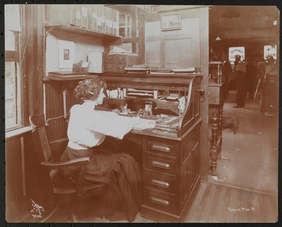 Empire Film Co, New York door Company Byron