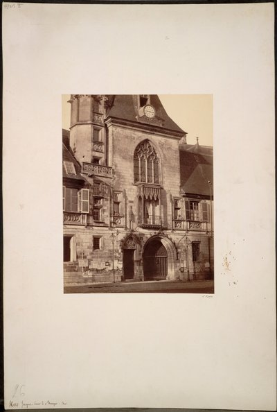 Hotel Jacques Coeur in Bourges, ca. 1865 door Constant Alexandre Famin