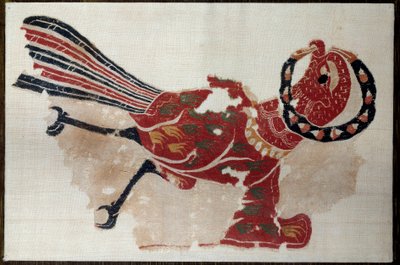 Fragment van wollen en linnen hangers: vogel (adelaar?) door Coptic