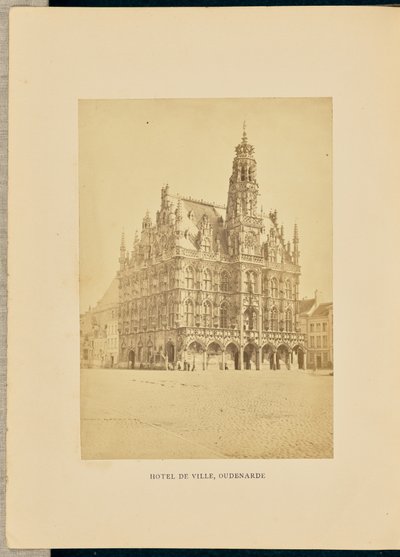 Hotel de ville, Oudenarde door Cundall and Fleming