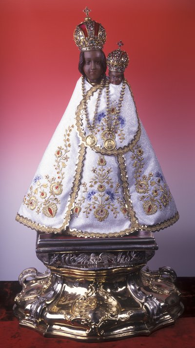 Beeldje van de Maagd Maria van Svatá Hora door Czech School