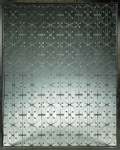 Een Liftrooster, ca. 1893 door Dankmar Adler