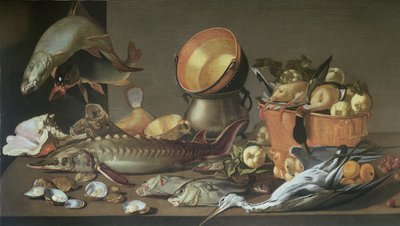 Een stilleven van een steur en andere vissen, eenden en een reiger door Dirck Govertsz