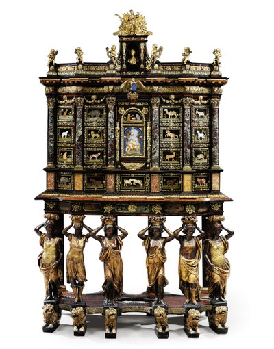 Louis XIV kabinet-op-stand (verguld brons, pietra dura, schildpad, es, gezwart & gedeeltelijk verguld) door Domenico and Gobelins workshop (attr. to) Cucci