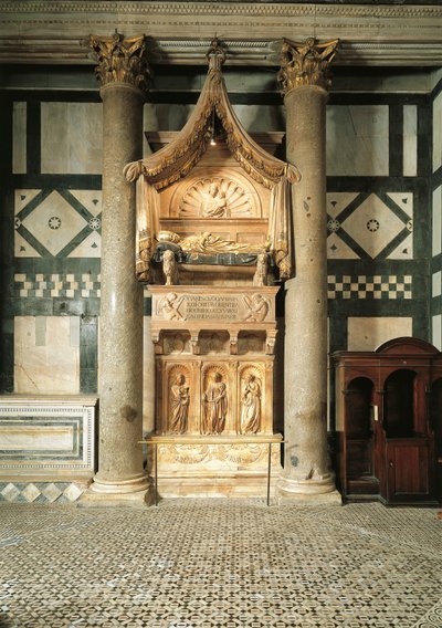 Italië, Toscane, Florence, doopkapel van St. Jan, marmeren tombe ontworpen door Donatello en Michelozzo voor kardinaal Baldassarre Coscia, tegenpaus met de naam Johannes XXIII door Donatello