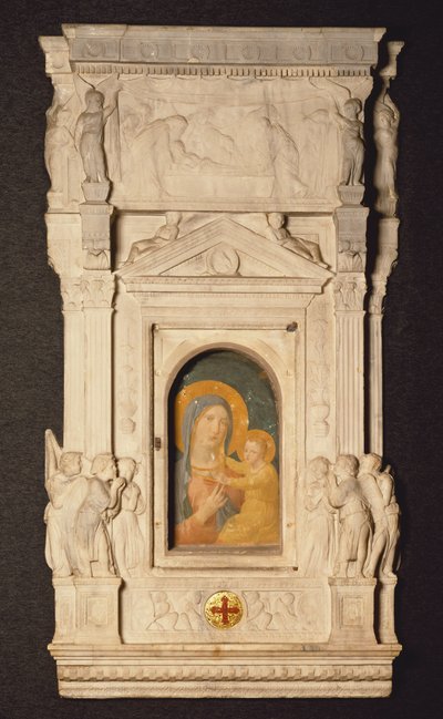 Tabernakel van het Sacrament van de Eucharistie, of Ciborium, door Donatello, met fragment van 14e-eeuws fresco dat Madonna van de koorts afbeeldt, Museum van de Schatkamer van de Sint-Pietersbasiliek, Rome, Vaticaanstad door Donatello