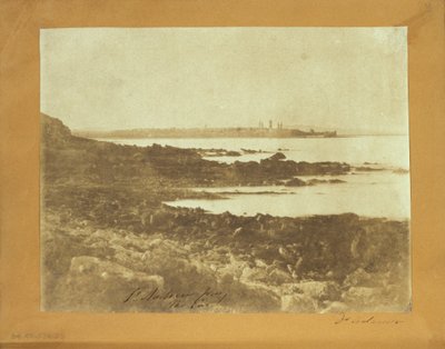 Verre Uitzicht op St. Andrews vanuit het Oosten door Dr. John Adamson