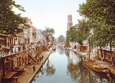 Uitzicht op de Oudegracht in Utrecht, 1890-1900 door Dutch Photographer